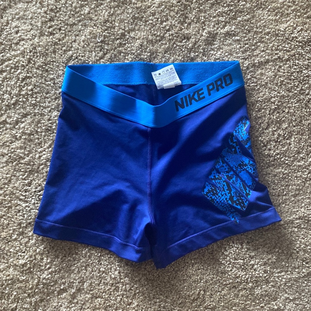 Nike spandex